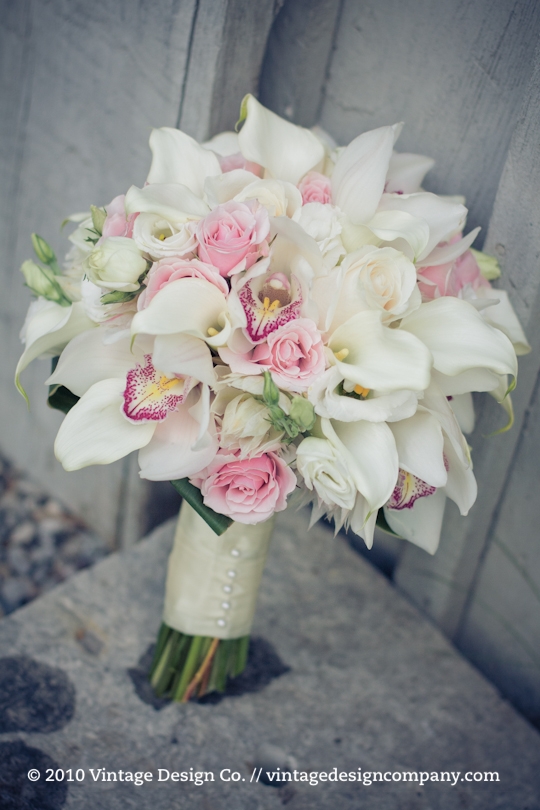 Buque De Callas Orquideas E Rosas Destination Wedding Bouquets Wedding Bouquets Pink Wedding Bouquets