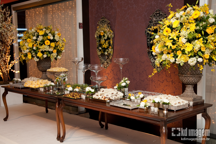Decoração de Casamento Amarela Peguei o Bouquet Decoração de Casamento Amarela Peguei o Bouquet