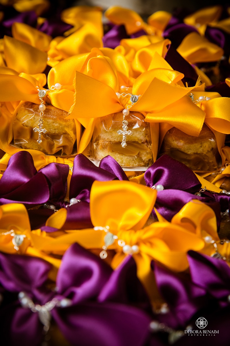 Decoração de Casamento Amarela, Roxo e Lilás Peguei o Bouquet Decoração de Casamento Amarela, Roxo e Lilás Peguei o Bouquet