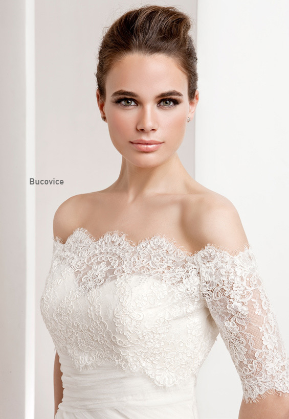 Vestido de Noiva Ombro a Ombro - Peguei o Bouquet Vestido de Noiva Ombro a Ombro - Peguei o Bouquet
