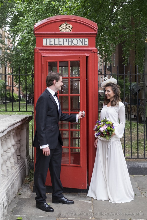 Anna Quast Ricky Arruda Destination Wedding Londres Inglaterra Casamento Black Tie Fascinator-02930749