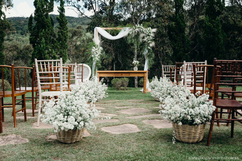 Casamento em Pedra Azul: Aryadnne e Juliano