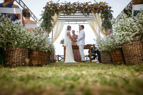 Casamento na Praia: Tainá e Ney