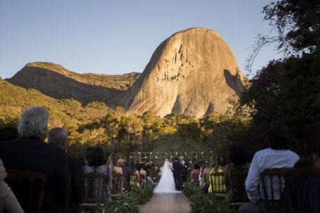 Casamento em Pedra Azul: Sâmara e Moreno