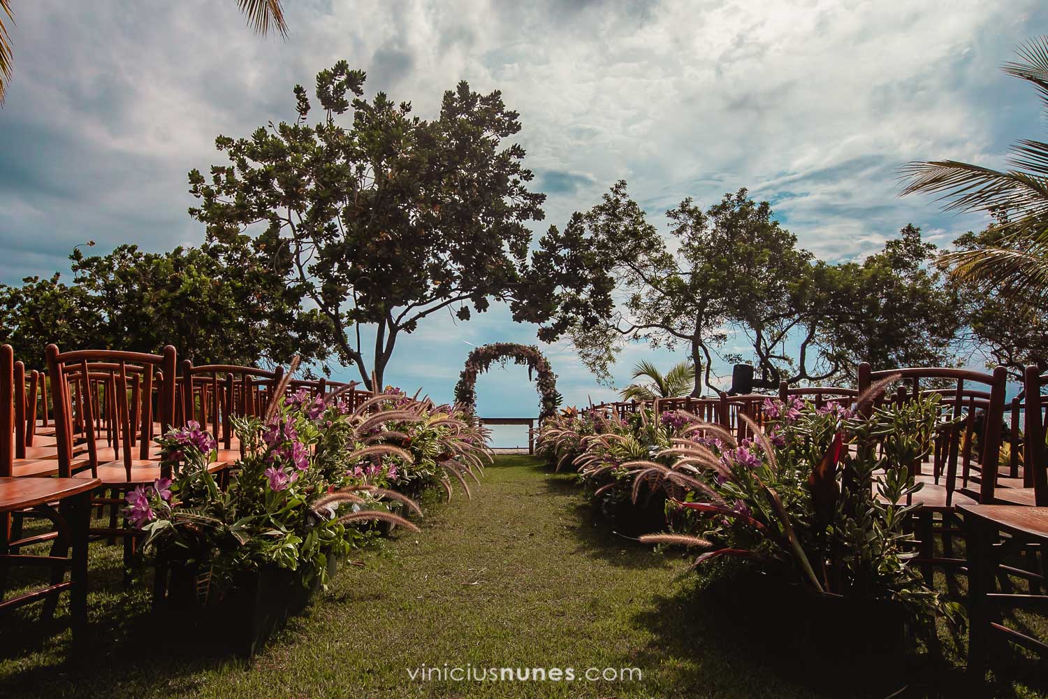 Casamento na Praia: Carolina Neves e Pedro Trindade