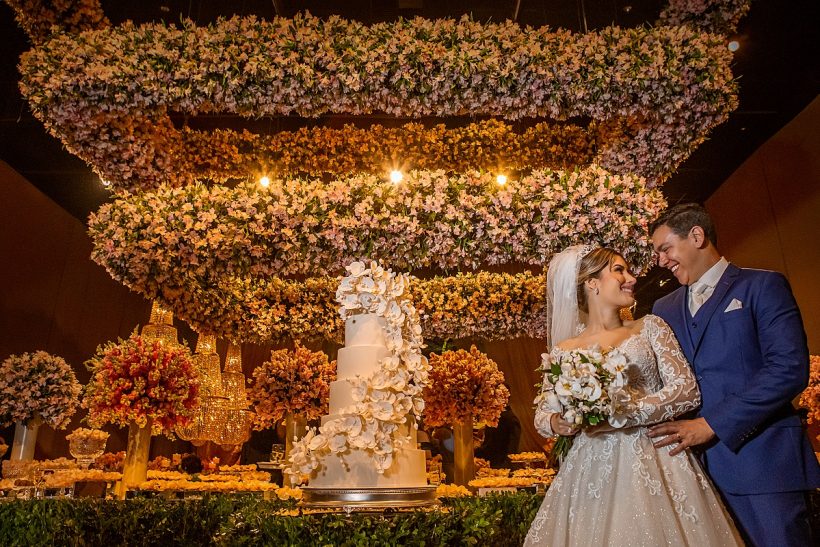 Casamento ao entardecer: Larissa e Leonardo