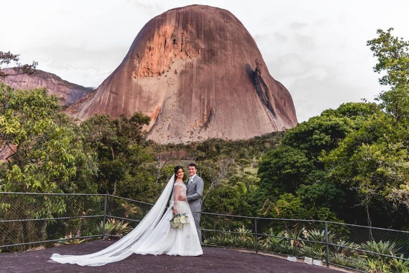 Casamento em Pedra Azul: Camila e Léo