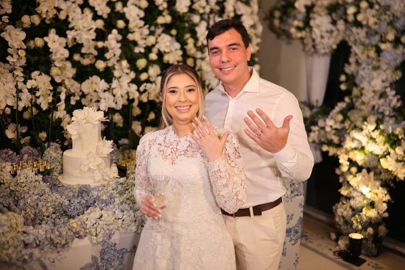 Casamento ao entardecer: Larissa e Leonardo