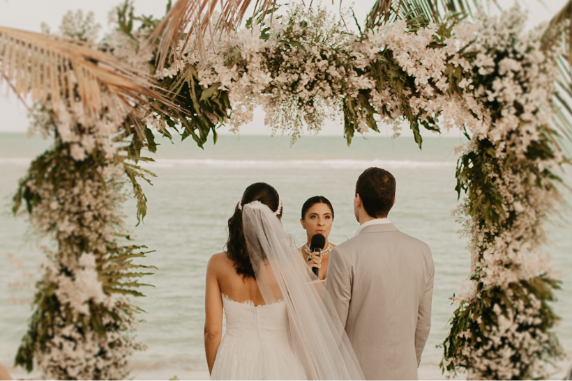 Casamento no Canto do Mar: Rebecka e Matheus