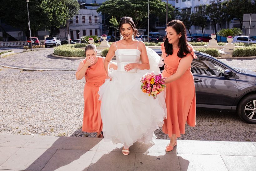 Casamento ao entardecer: Larissa e Leonardo