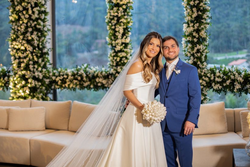 Casamento ao entardecer: Larissa e Leonardo